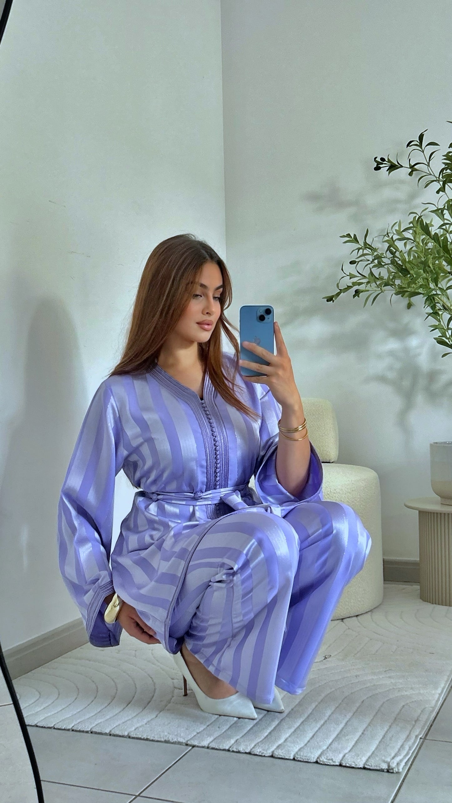 Ensemble BELDI lila